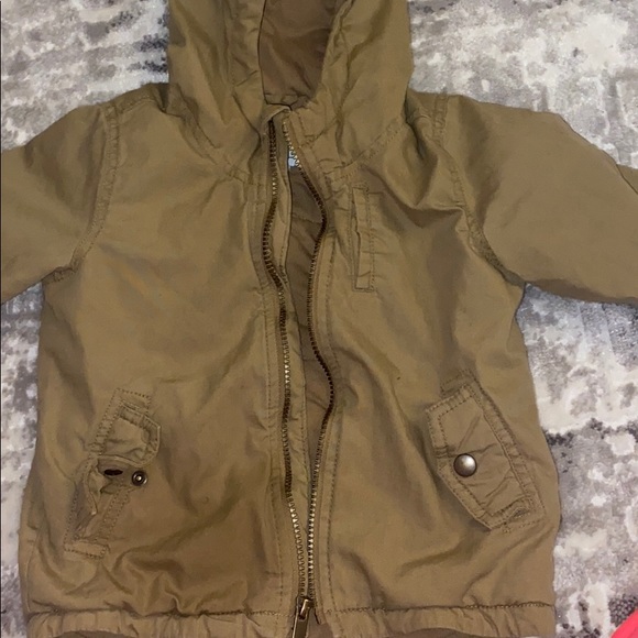 Boys Old Navy cost - Picture 3 of 5